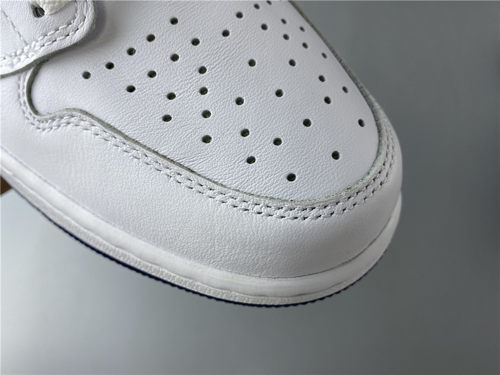 Air Jordan 1 OG Metallic Navy 555088-106